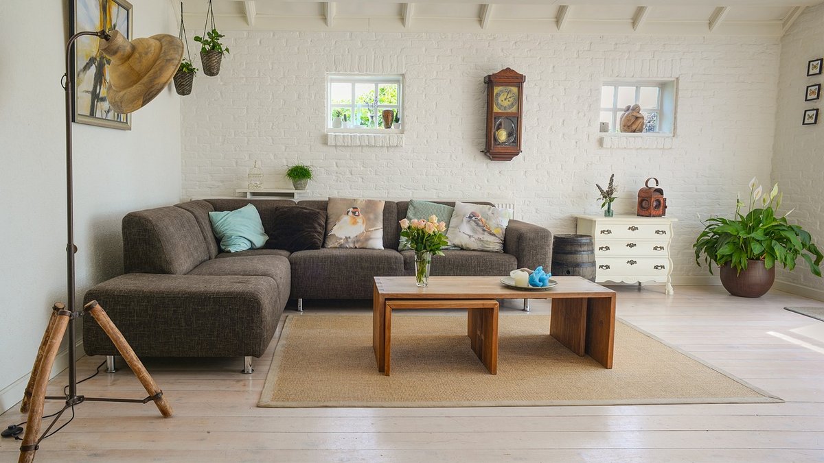Choosing the Right Sofa for a Compact Flat